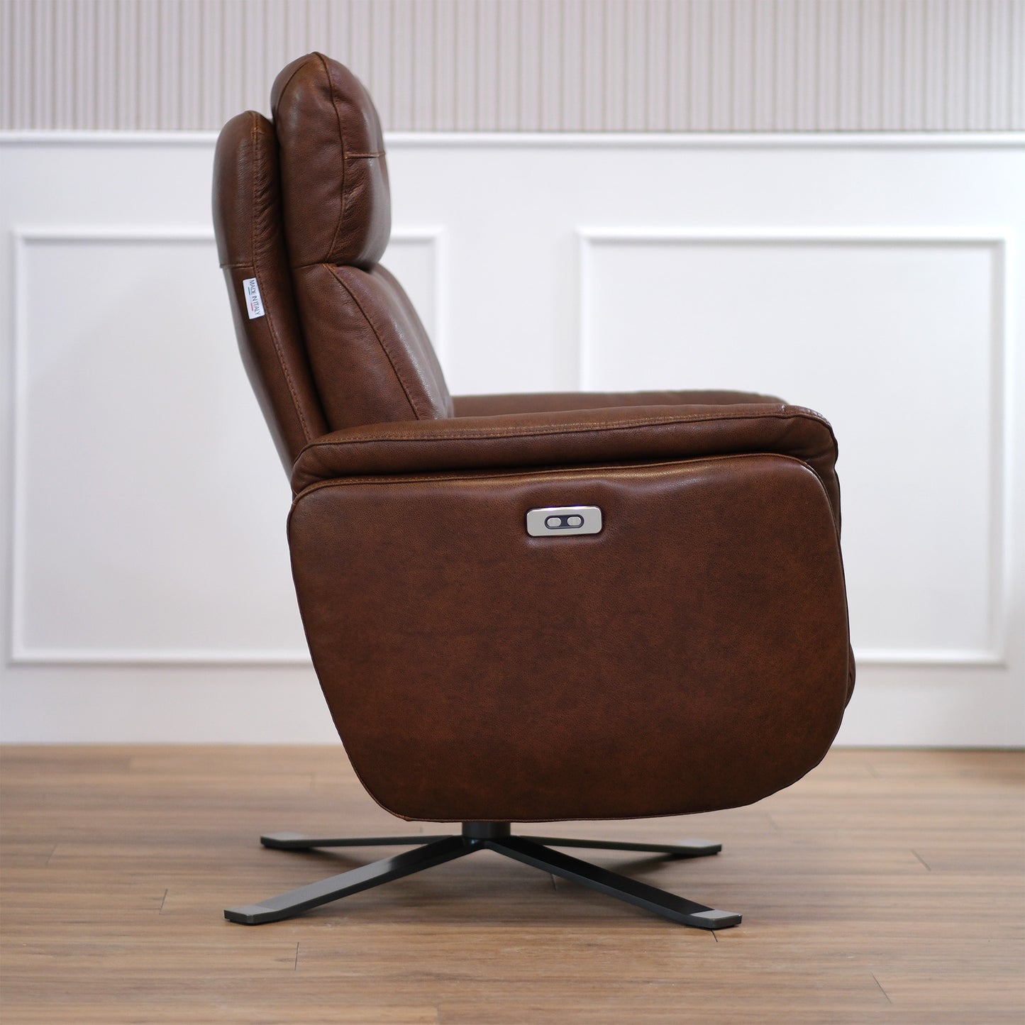 Poltrona relax elettrica girevole Costanza pelle fiore brandy