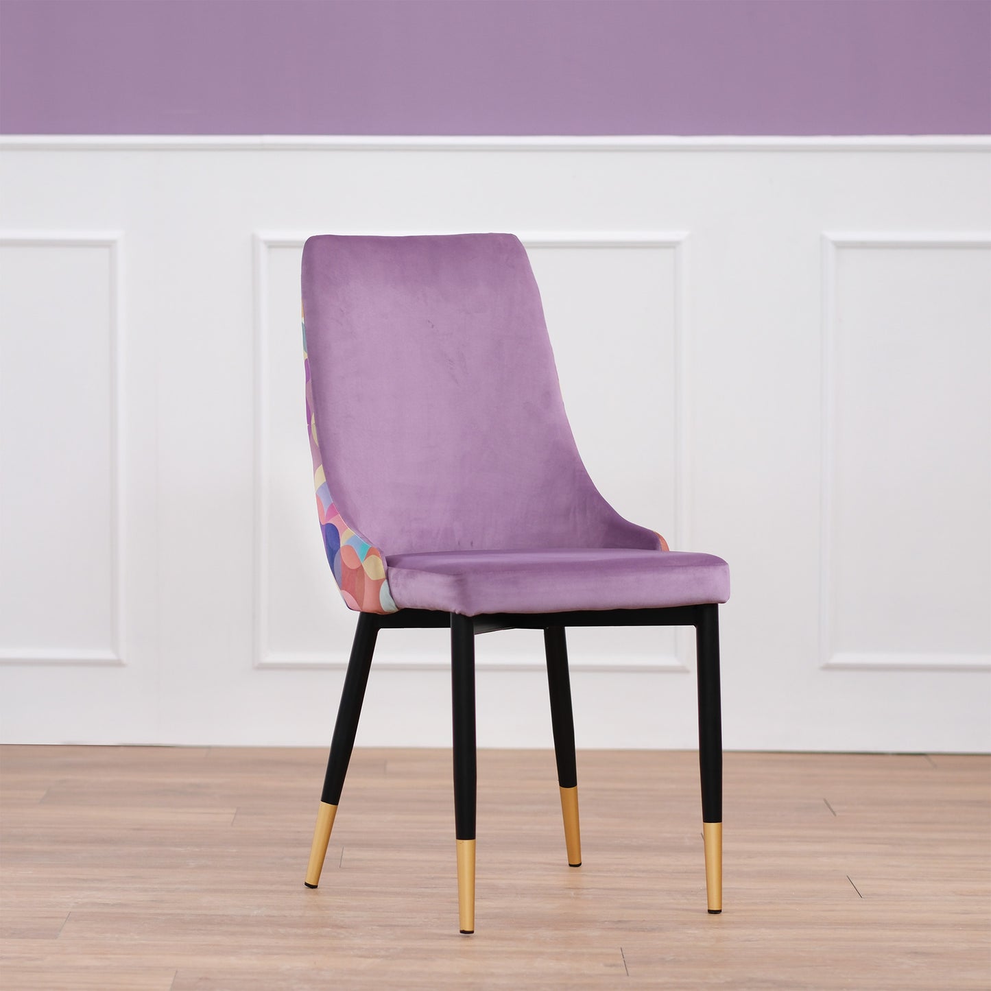 Lot de 2 chaises en velours lilas avec dossier multicolore et pieds en laiton noir - Luvi