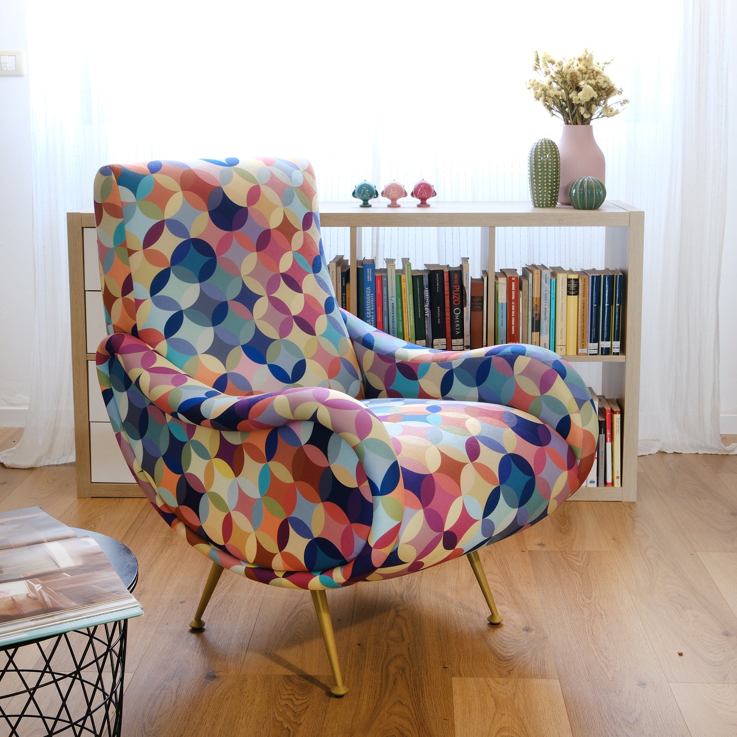 Poltrona Miss tessuto multicolor