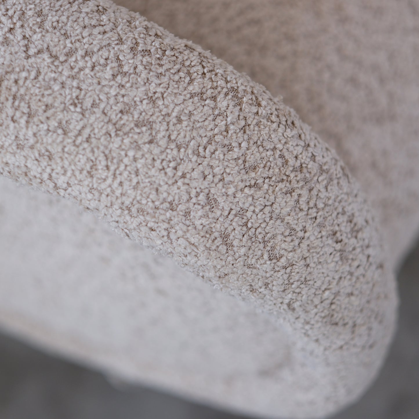 Fauteuil Miss en Tissu Bouclé Beige