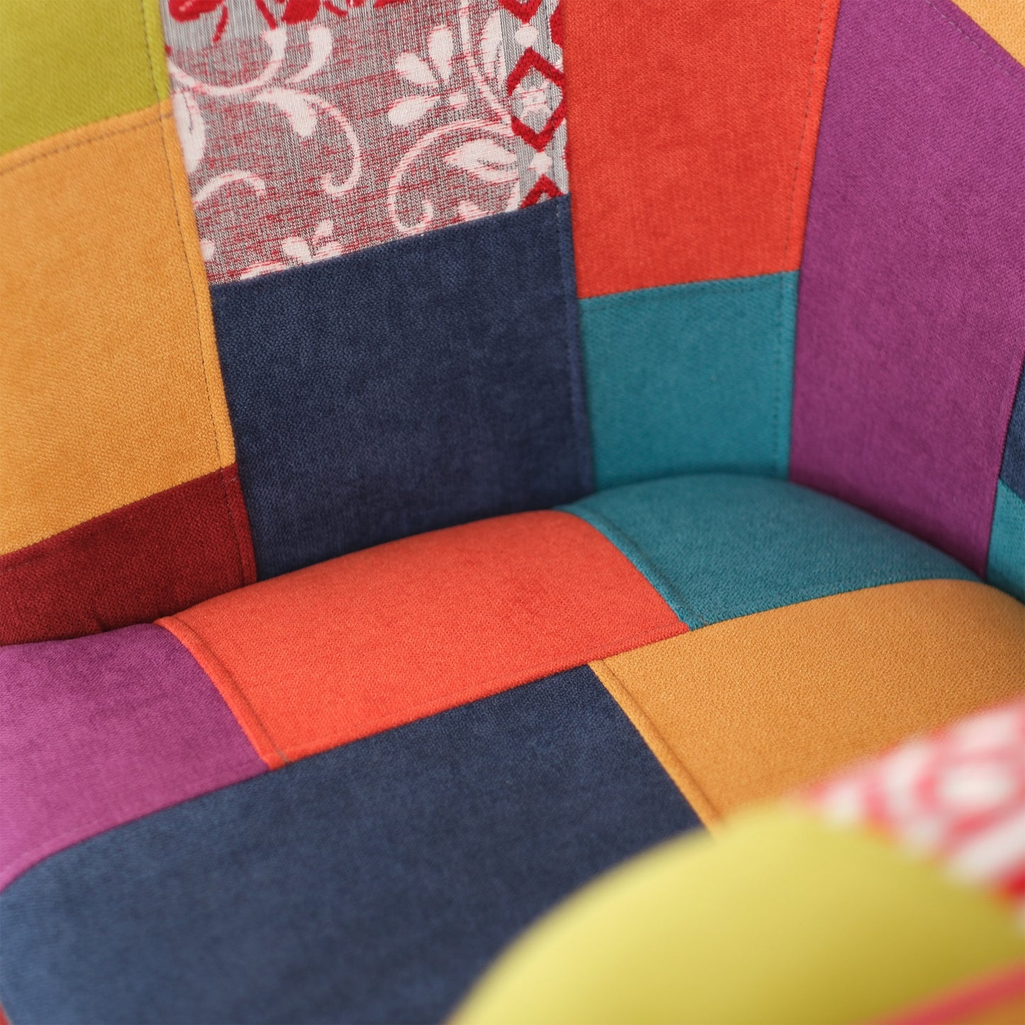 Fauteuil baignoire Valentina en tissu patchwork jaune