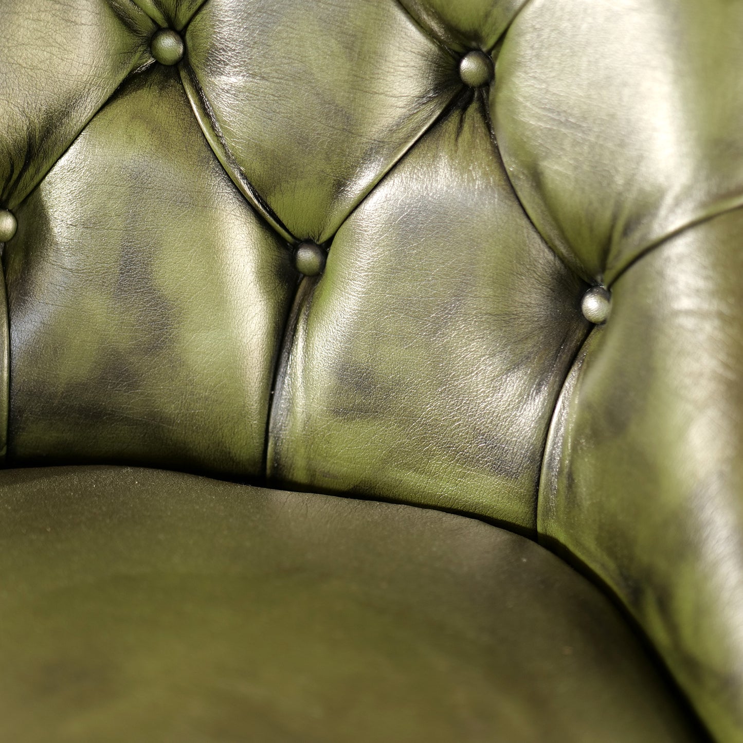 Sedia Chesterfield Casadei Pelle Primo Fiore - Gambe Legno di Faggio Massello