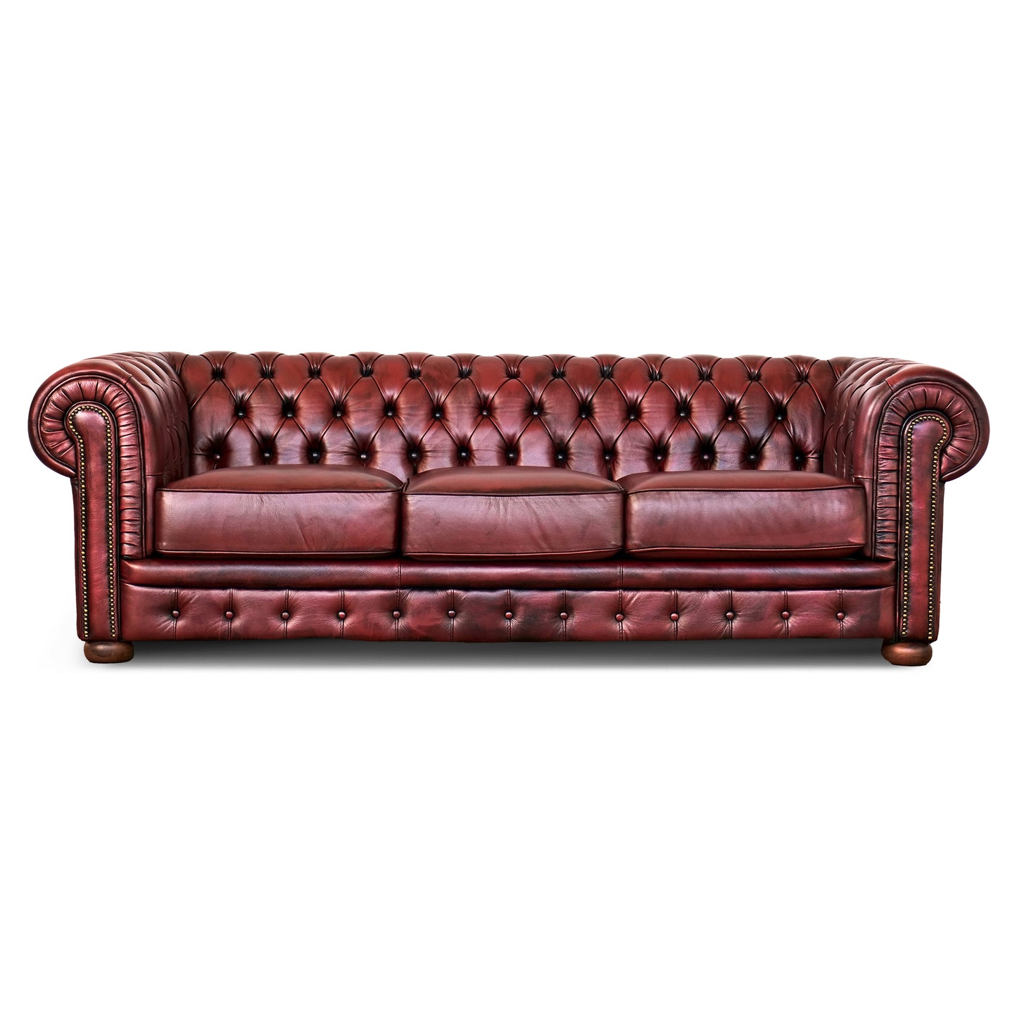 Divano Chesterfield in Pelle Primo Fiore Premium – Iconico, Finiture di Pregio
