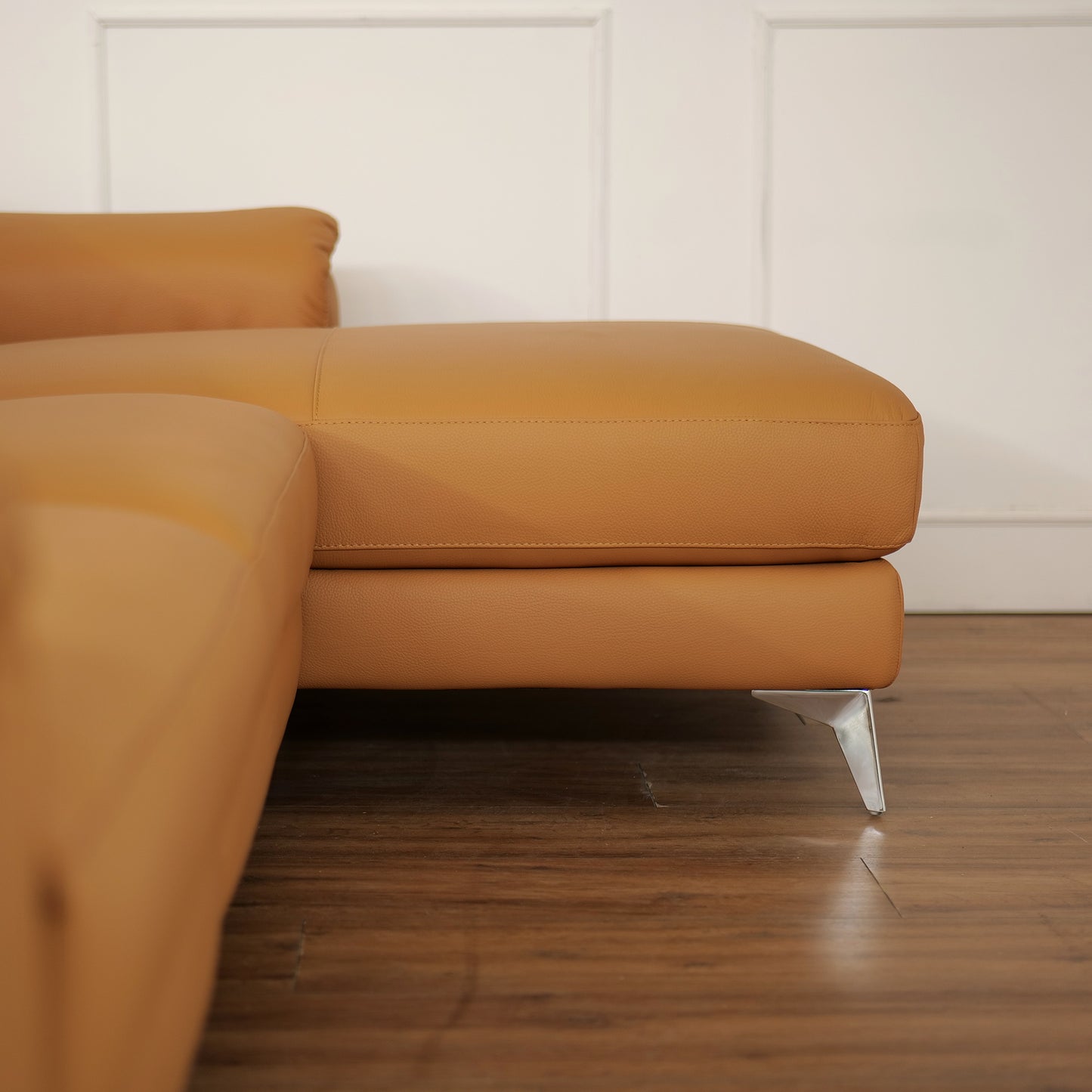 Divano Angolare Flow Relax in Pelle Primo Fiore – Recliner Motorizzato e Chaise Longue , Design Moderno