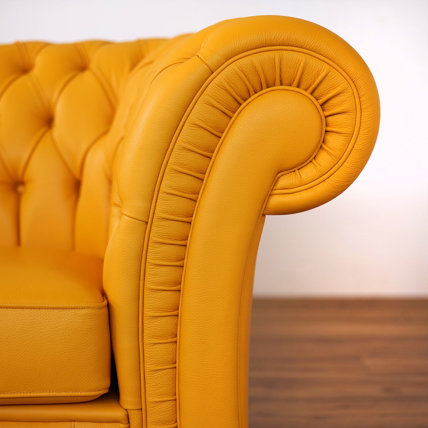 Divano Chesterfield Gabbiano in Pelle Primo Fiore Premium – Iconico, Finiture di Pregio