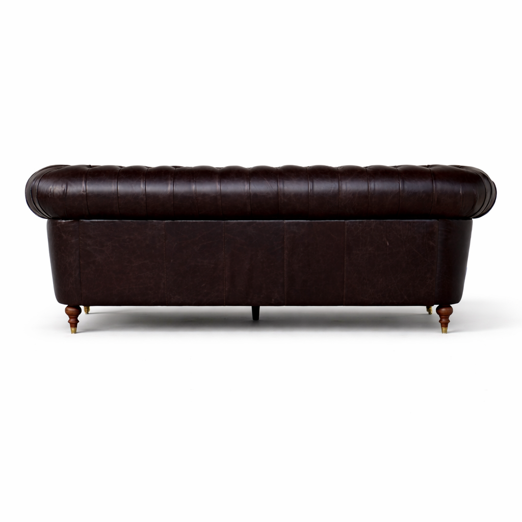 Divano Imperium Chesterfield in Pelle Primo Fiore Premium – Iconico, Finiture di Pregio