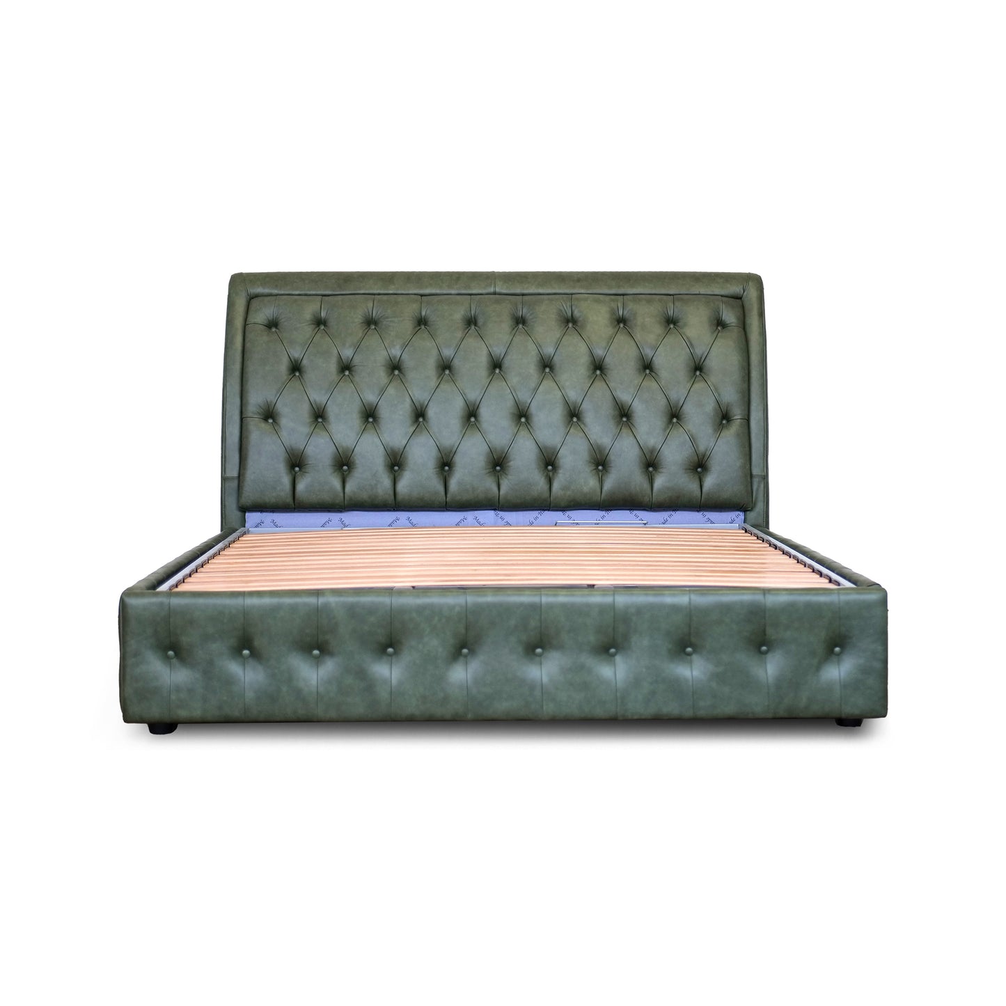Letto Chesterfield Ego Pelle Primo Fiore Premium - Design Iconico e Funzionale