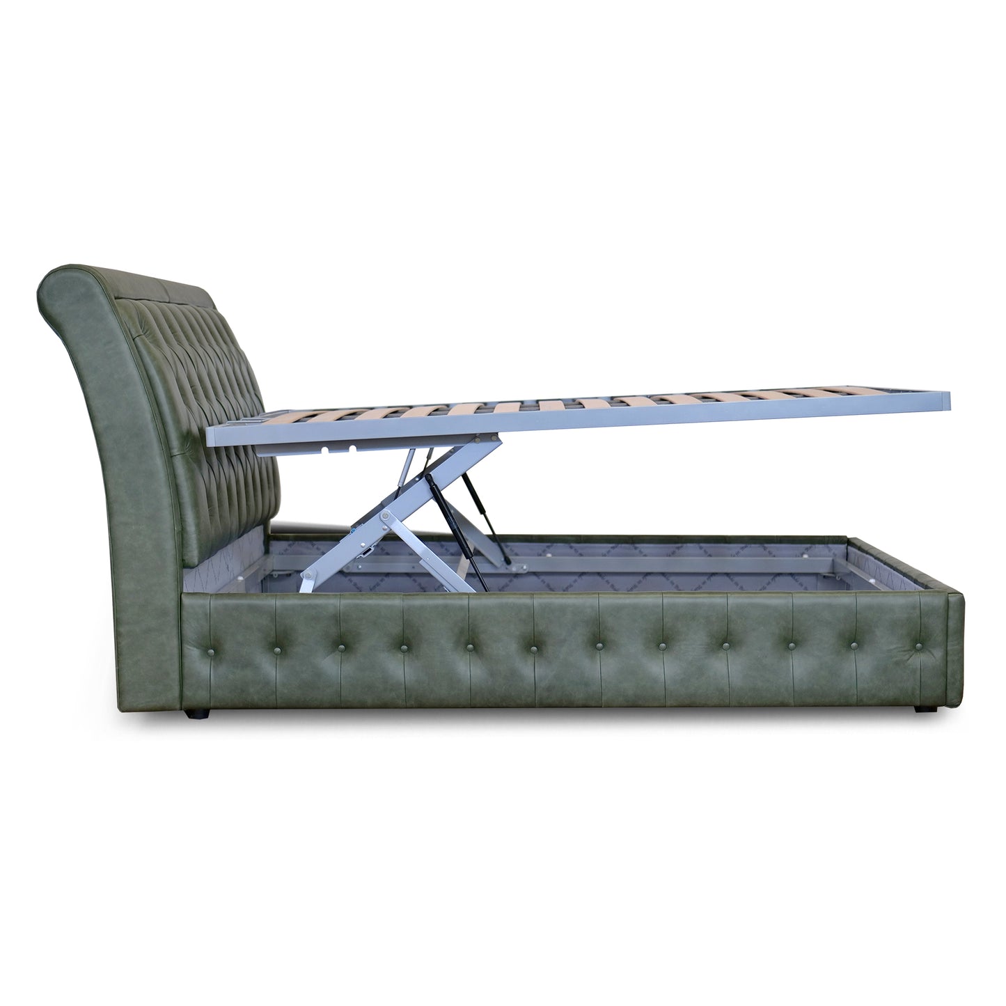 Letto Chesterfield Ego Pelle Primo Fiore Premium - Design Iconico e Funzionale