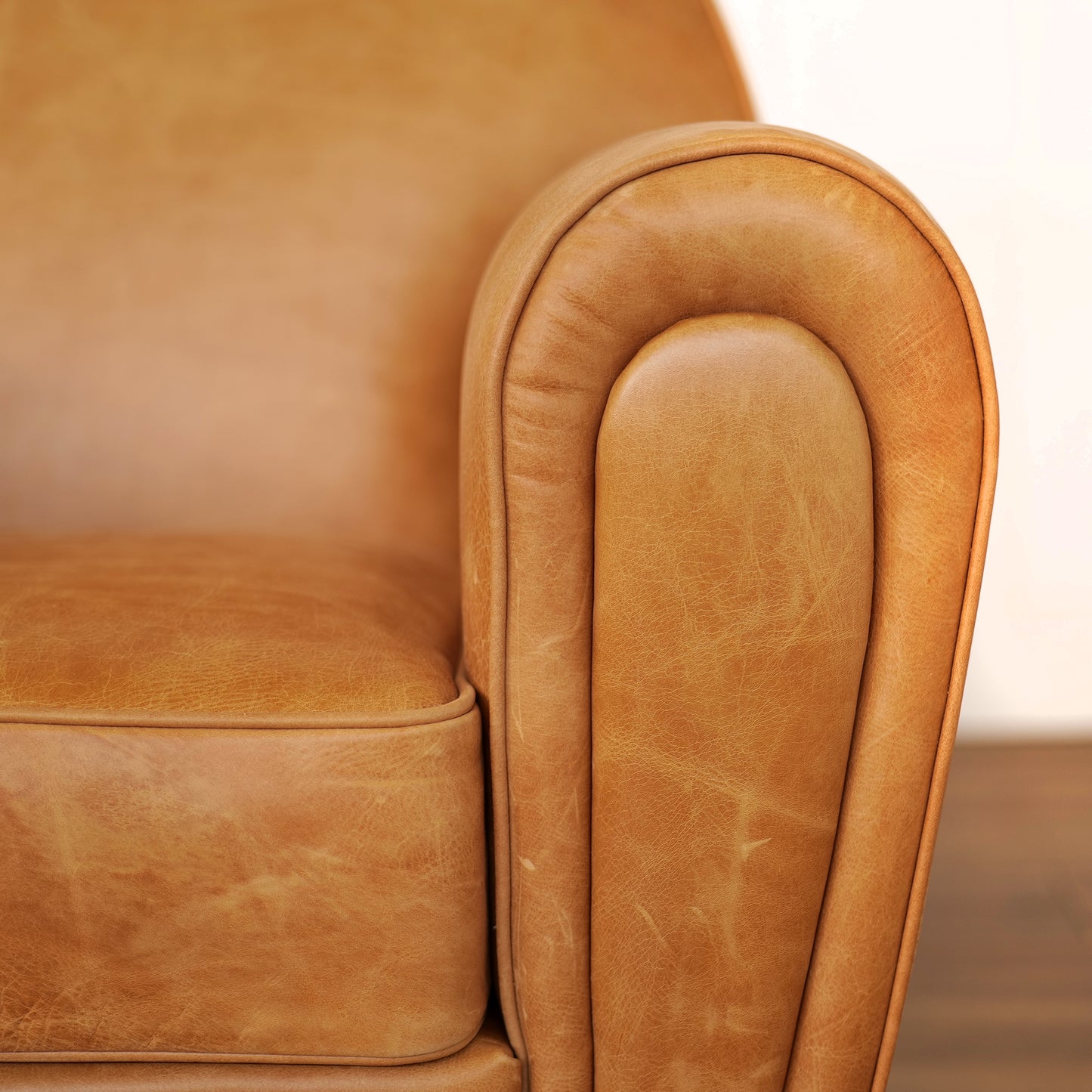 Fauteuil pull up en cuir grainé rouge cerise, modèle Luxury
