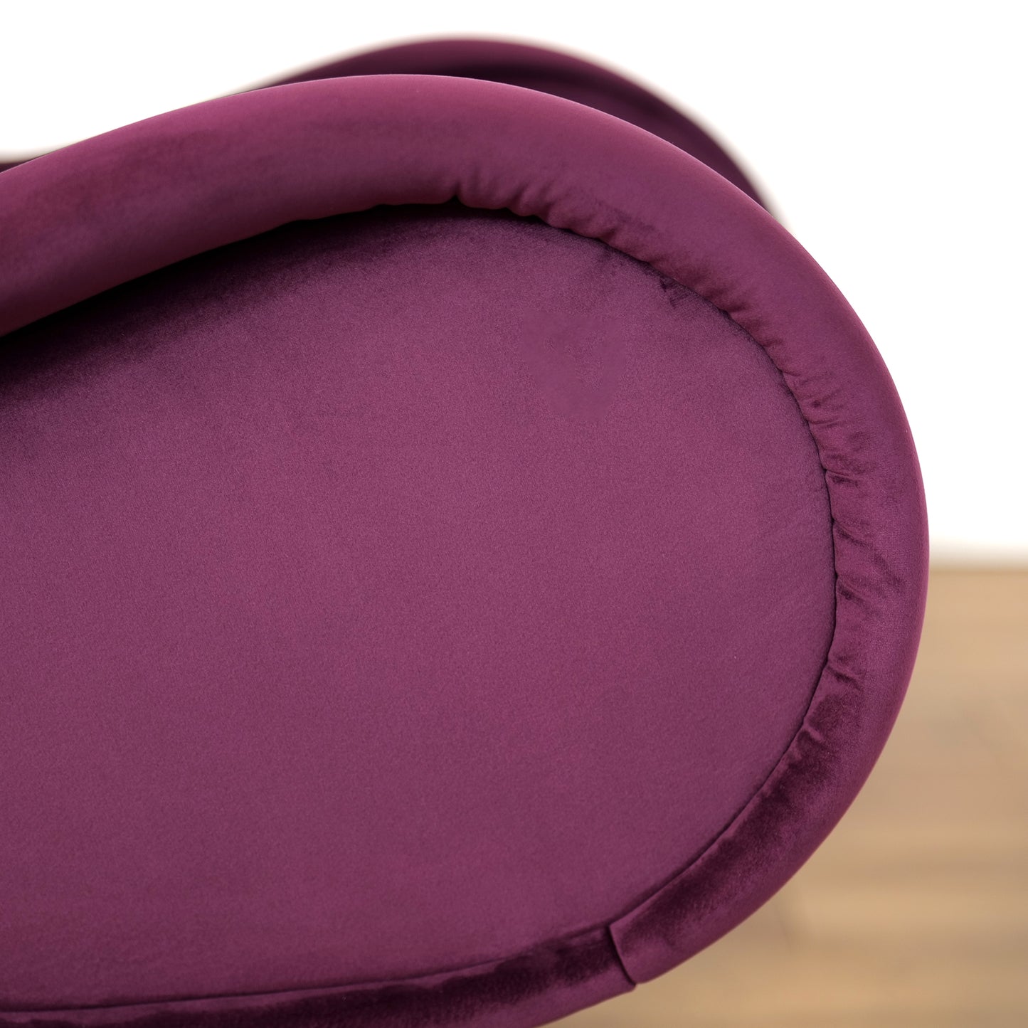 Fauteuil Madame en velours chenille bordeaux - Design vintage, emblématique