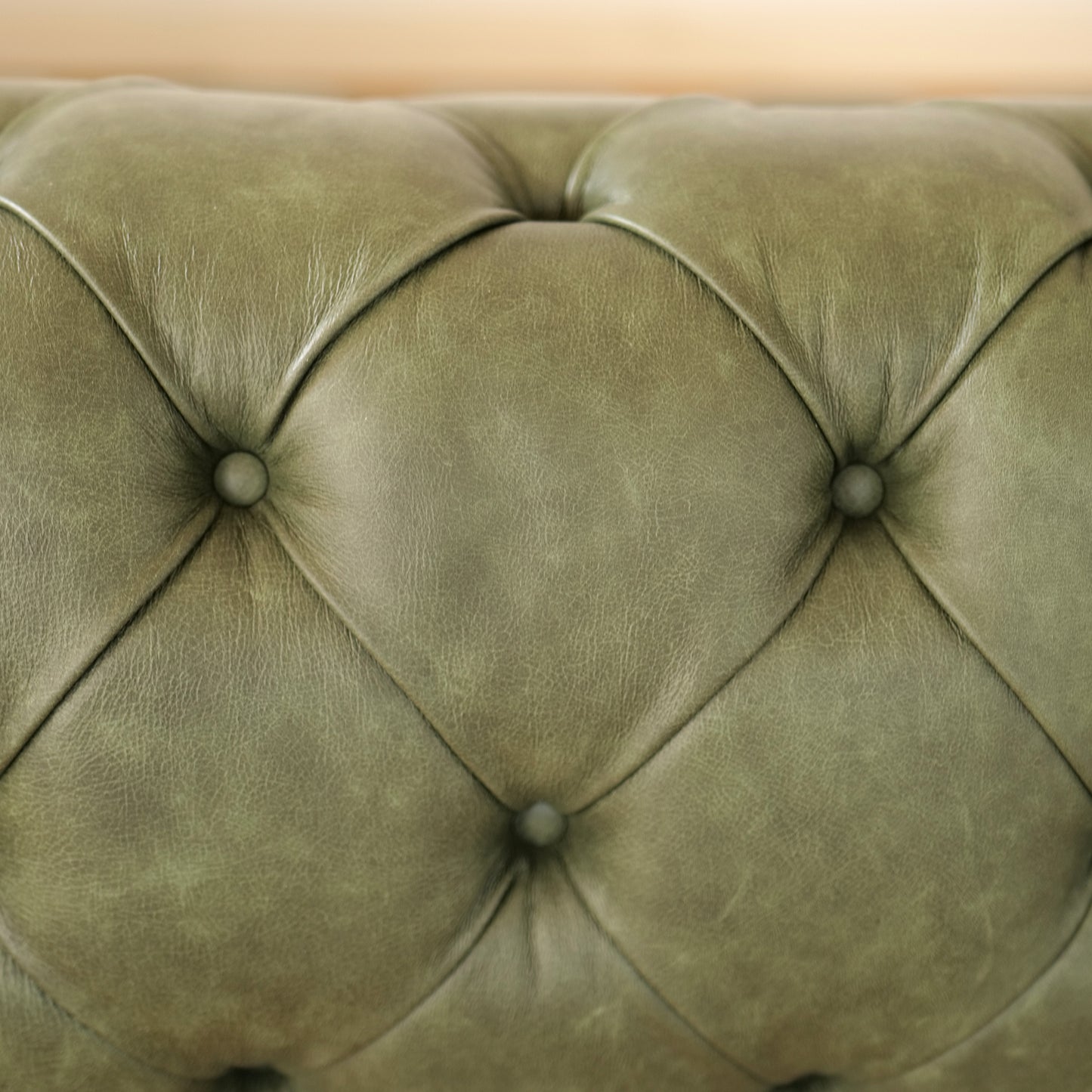 Divano Nemo Chesterfield in Pelle Primo Fiore Premium - Design Iconico