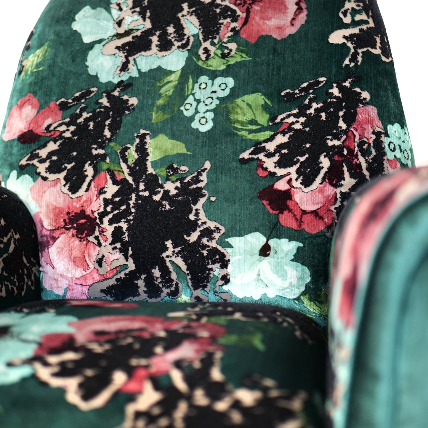 Poltrona Vico Velluto e Tessuto Fantasia - Design Iconico