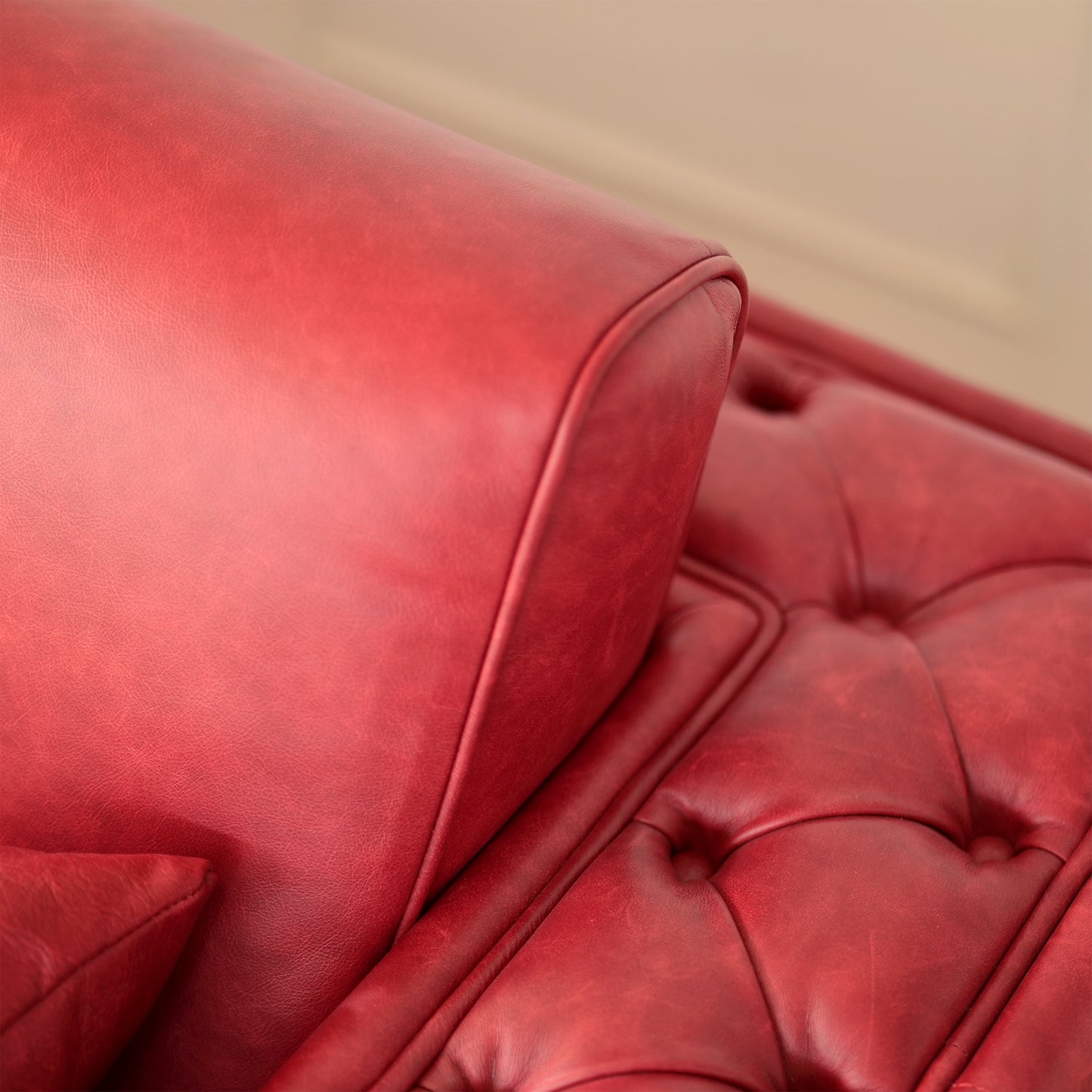 Divano Dimora Chesterfield Pelle Primo Fiore Premium - Design Classico