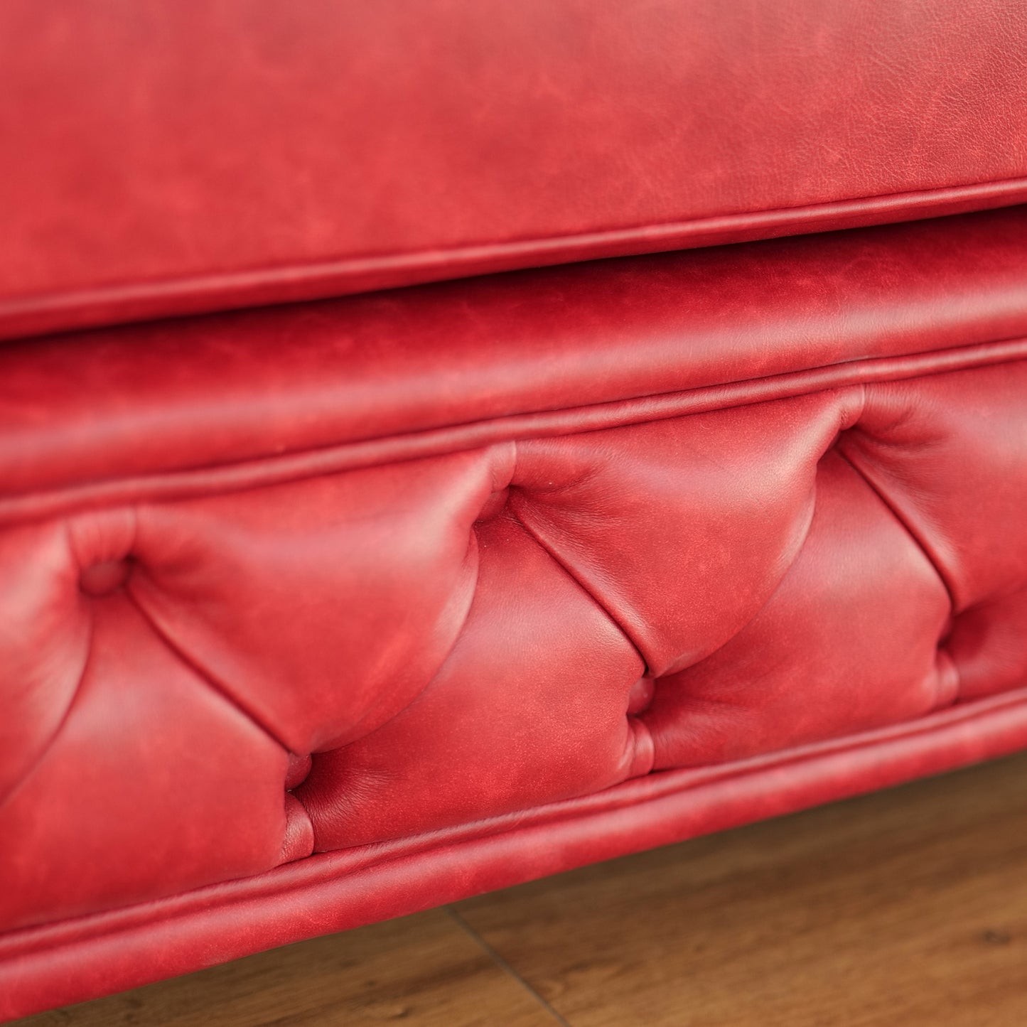 Divano Dimora Chesterfield Pelle Primo Fiore Premium - Design Classico